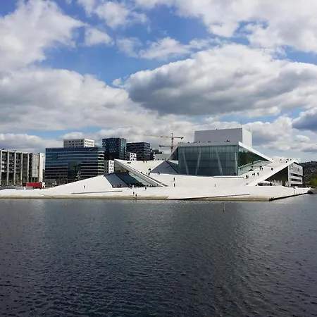 Modern & Bright In Oslo