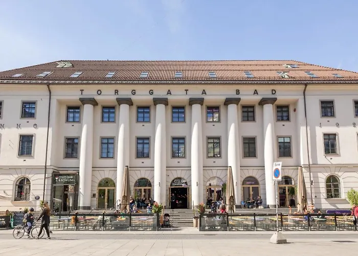 Modern & Bright In דירה