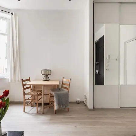 Apartment Modern & Bright In