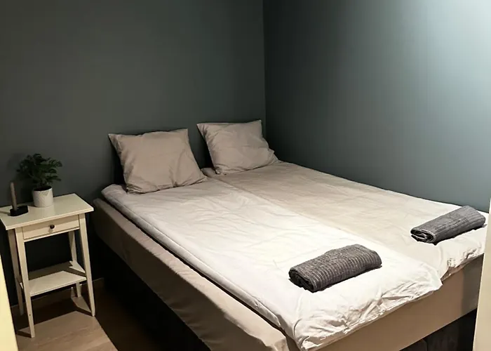 Modern & Bright In 아파트 *